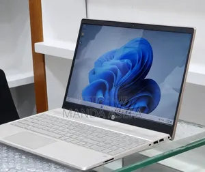 New Laptop HP Pavilion 15 8GB Intel Core i5 SSD 512GB