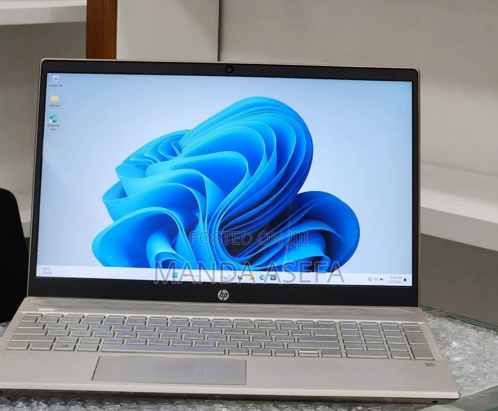 New Laptop HP Pavilion 15 8GB Intel Core i5 SSD 512GB
