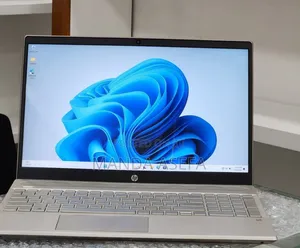 New Laptop HP Pavilion 15 8GB Intel Core i5 SSD 512GB