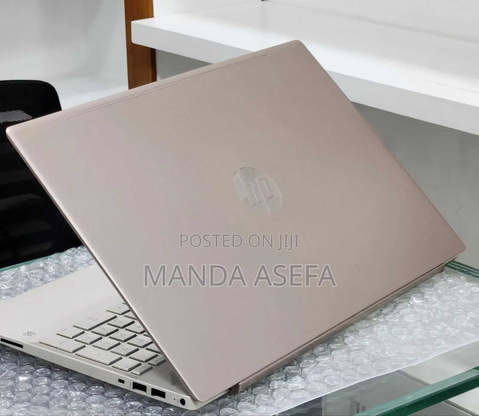New Laptop HP Pavilion 15 8GB Intel Core i5 SSD 512GB
