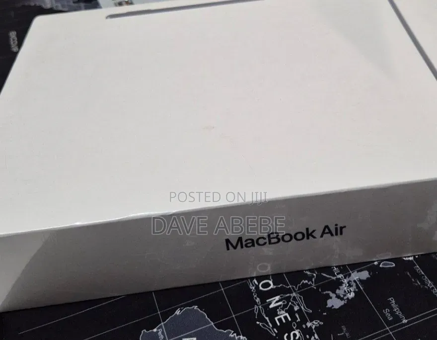 New Laptop Apple MacBook Air 2022 M2 8GB Apple M2 SSD 256GB