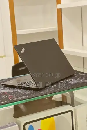 New Laptop Lenovo ThinkPad T14s Gen 2 16GB AMD Ryzen 5 SSD 512GB