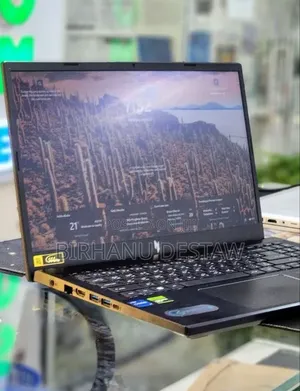 New Laptop Acer Nitro V 15 16GB Intel Core i7 SSD 512GB