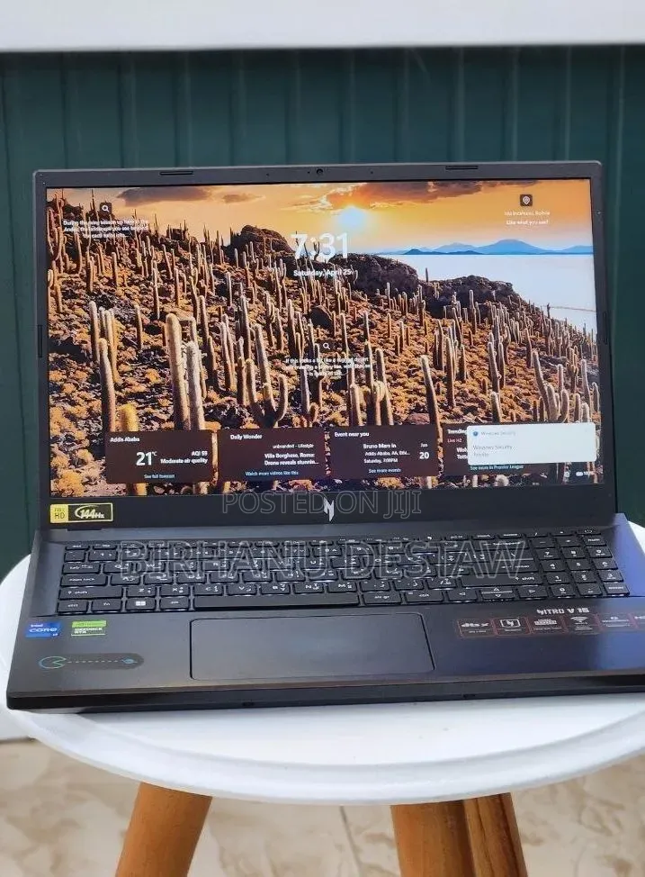 New Laptop Acer Nitro V 15 16GB Intel Core i7 SSD 512GB