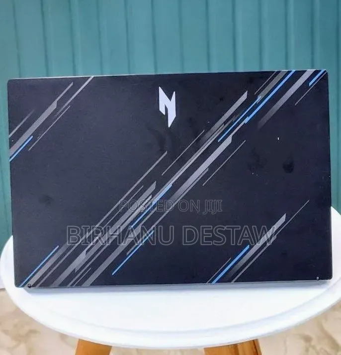 New Laptop Acer Nitro V 15 16GB Intel Core i7 SSD 512GB