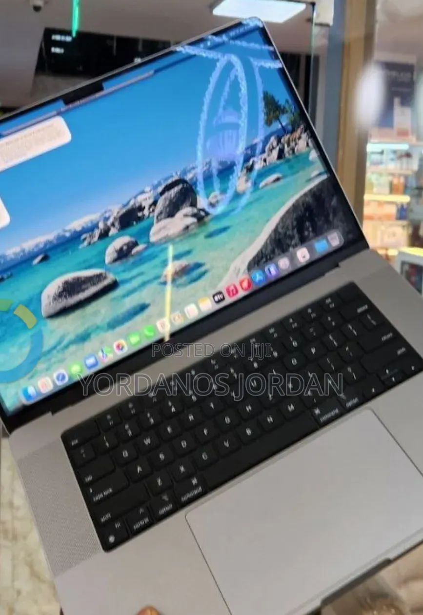 New Laptop Apple MacBook Pro 2021 M1 16GB Apple M1 Pro SSD 1T