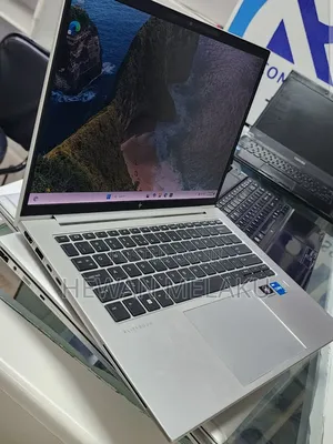New Laptop HP EliteBook 840 G9 16GB Intel Core i5 SSD 512GB