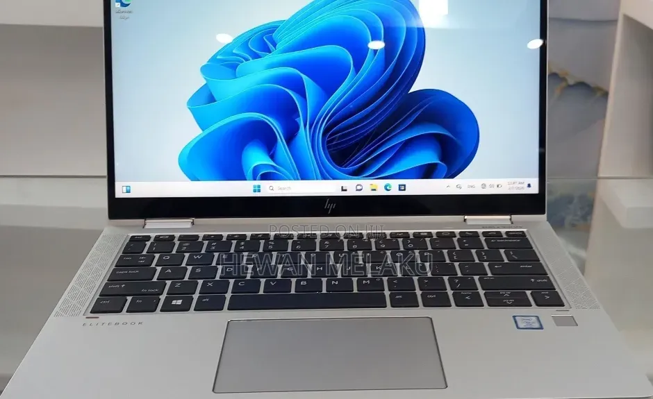New Laptop HP EliteBook X360 1030 16GB Intel Core i7 SSD 512GB