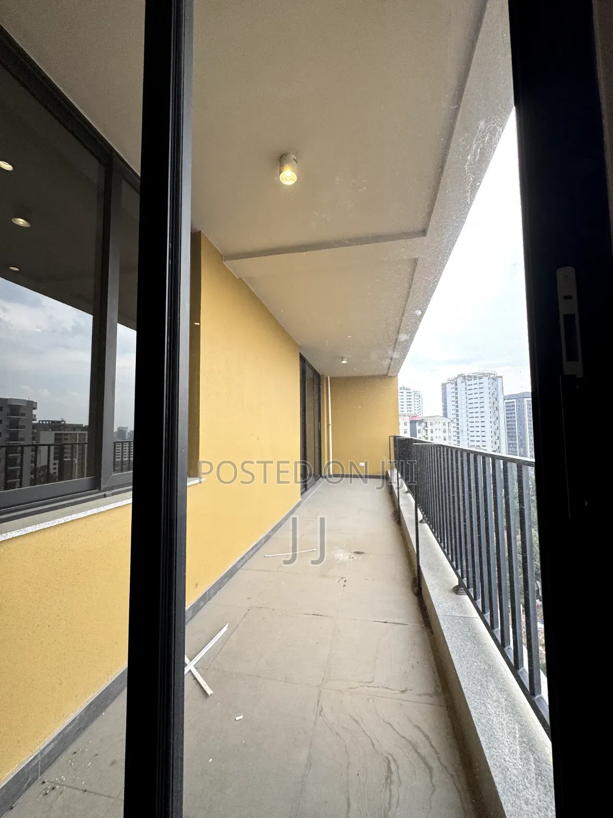3bdrm Apartment in Kirkos for rent