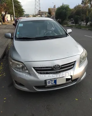 Toyota Corolla 2009 White