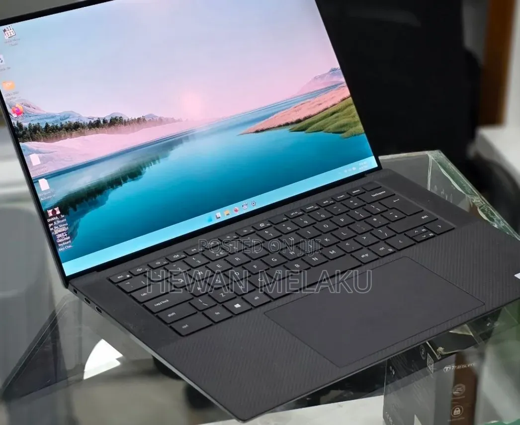 New Laptop Dell Precision 5540 16GB Intel Core i7 SSD 512GB