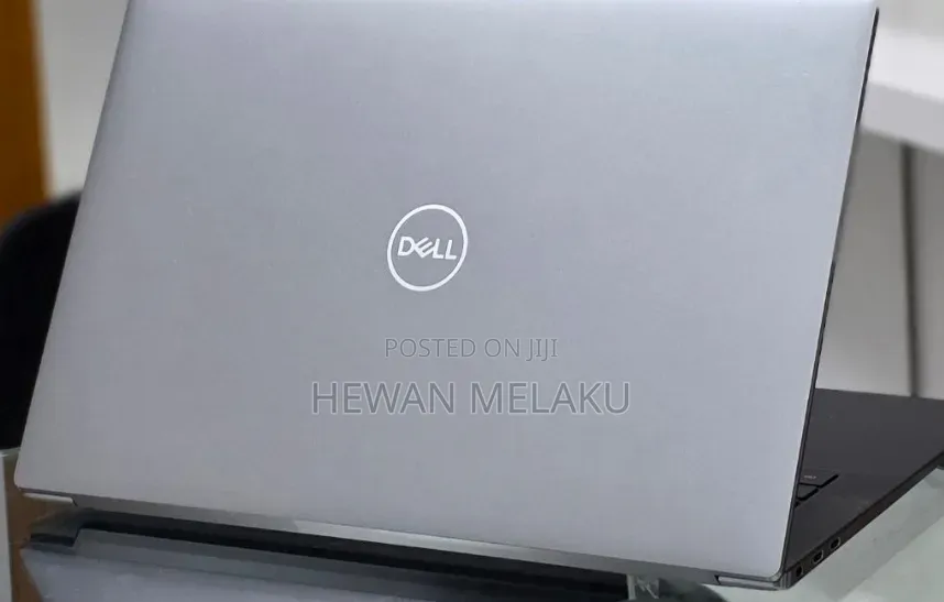 New Laptop Dell Precision 5540 16GB Intel Core i7 SSD 512GB
