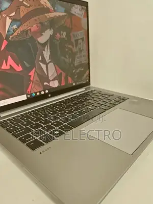 New Laptop HP ZBook Firefly 14 G10 16GB Intel Core i7 SSD 512GB