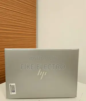 New Laptop HP ZBook Firefly 14 G10 16GB Intel Core i7 SSD 512GB
