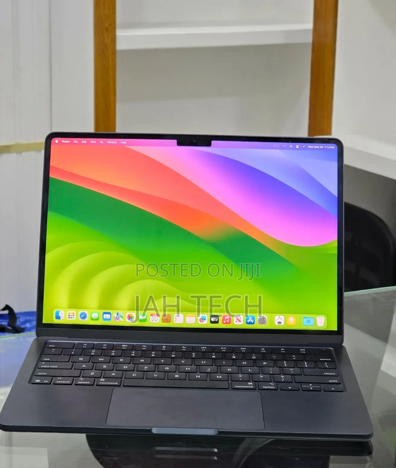 New Laptop Apple MacBook Air 2025 M4 16GB Apple M4 SSD 256GB