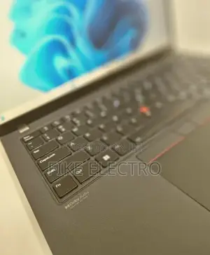 New Laptop Lenovo ThinkPad P14s 16GB Intel Core i7 SSD 512GB