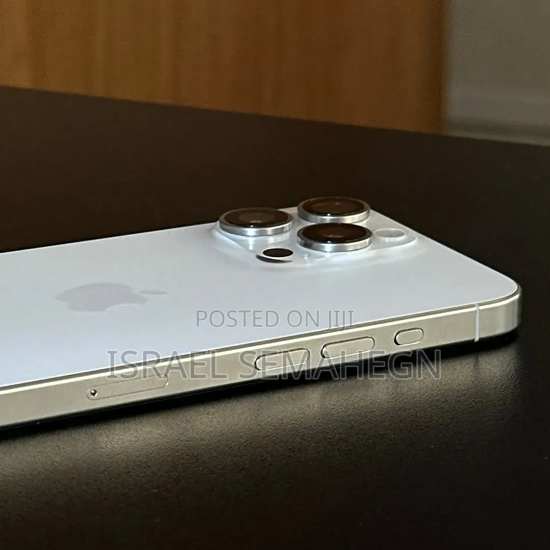 Apple iPhone 15 Pro Max 512 GB White