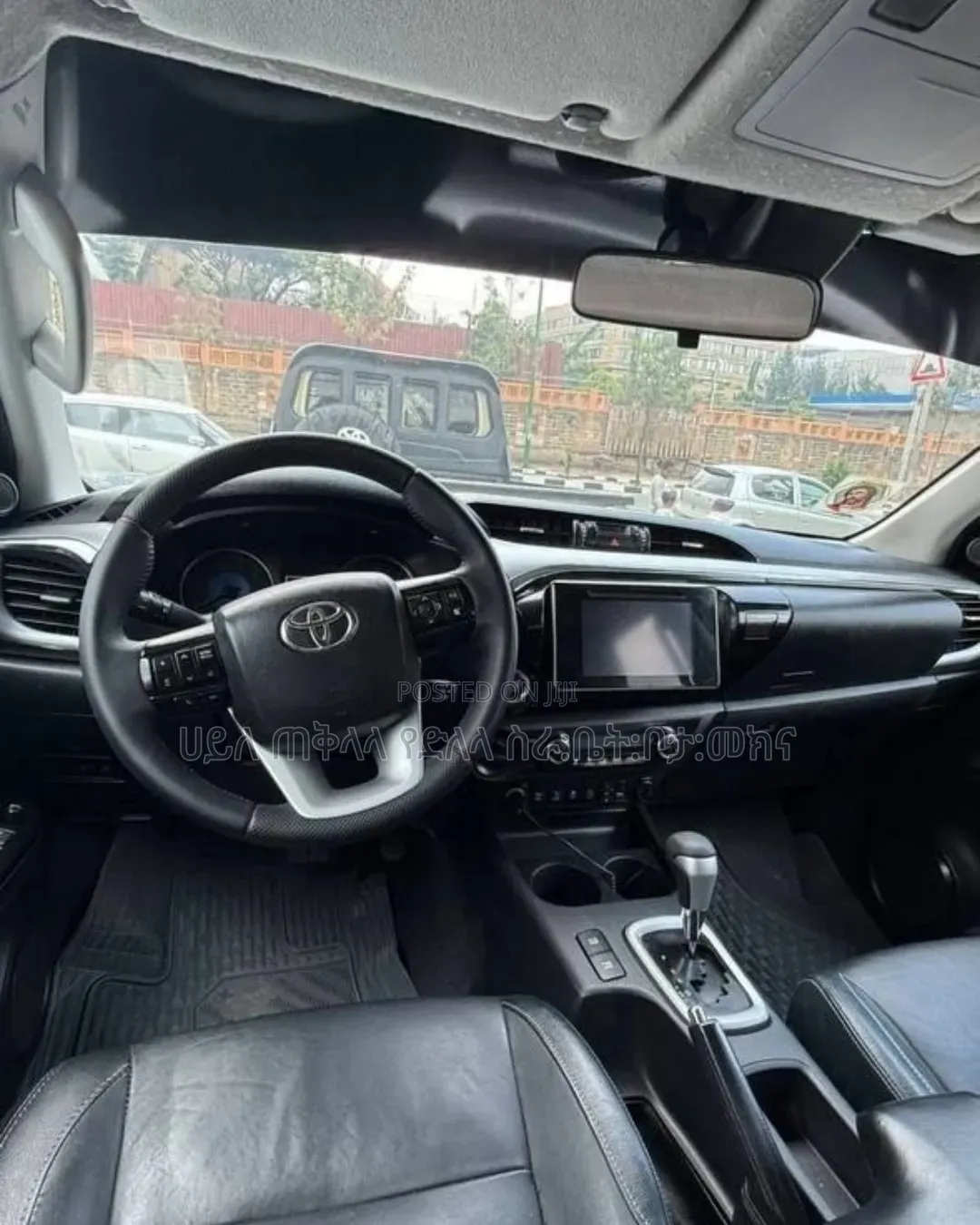 Toyota Hilux 2020 Pearl