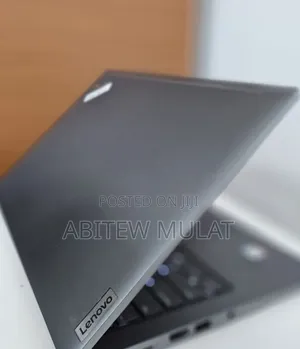 New Laptop Lenovo ThinkPad T14s G4 16GB Intel Core i7 SSD 512GB