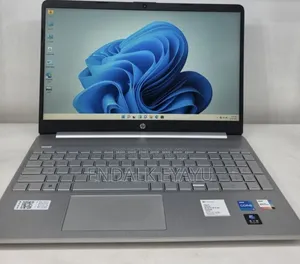 New Laptop HP 16GB Intel Core i5 SSD 512GB