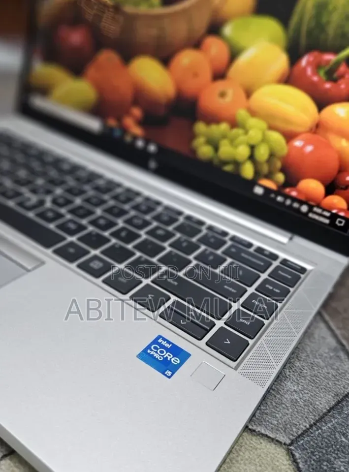 New Laptop HP EliteBook 840 G8 16GB Intel Core i5 SSD 512GB