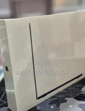 New Laptop Apple MacBook Air 2025 M4 16GB Apple M4 SSD 256GB