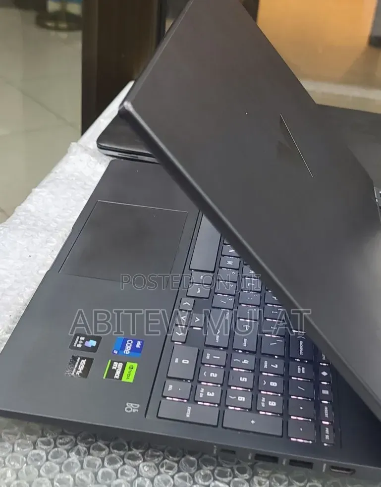 New Laptop HP Victus 16 16GB Intel Core i7 SSD 1T