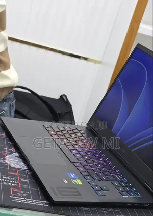 New Laptop HP Omen 16 16GB Intel Core i7 SSD 1T