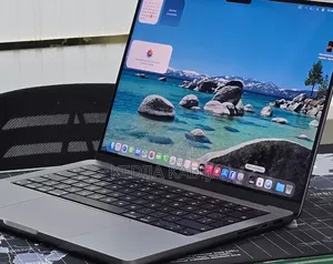 New Laptop Apple MacBook Pro 2021 M1 32GB Apple M1 Pro SSD 512GB