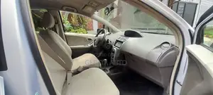 Toyota Yaris 2009