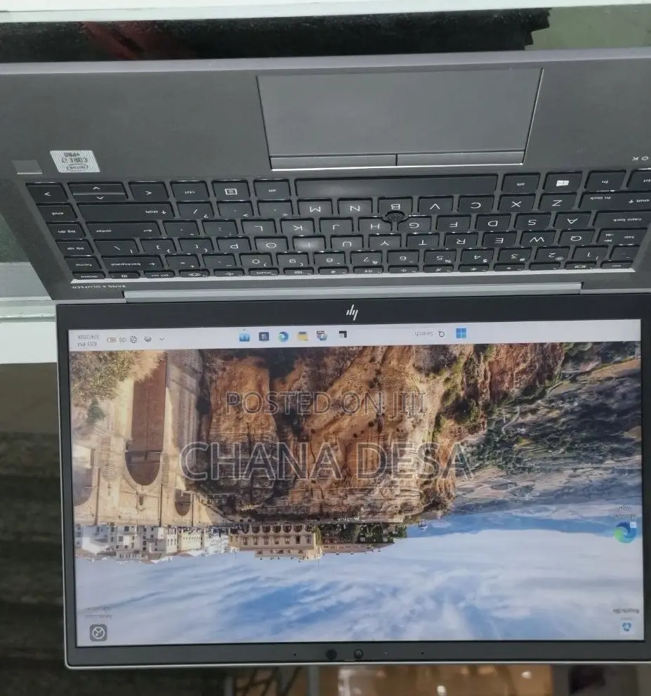 New Laptop HP ZBook 14 16GB Intel Core i7 SSD 512GB