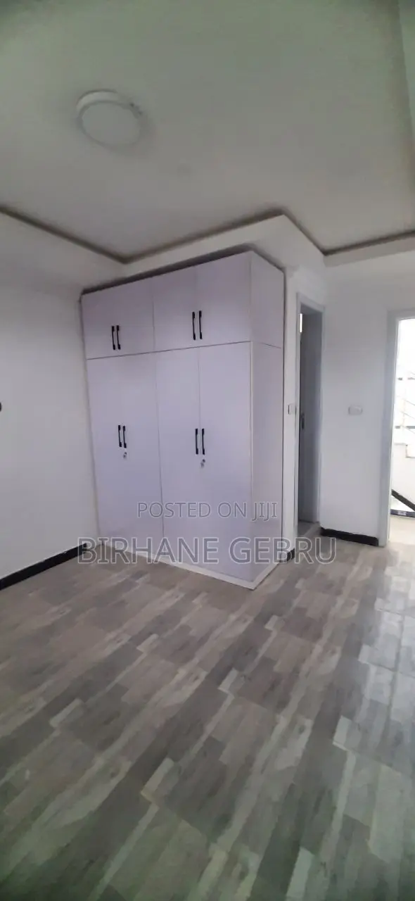 7bdrm House in G+2+Teracce, Bole for rent