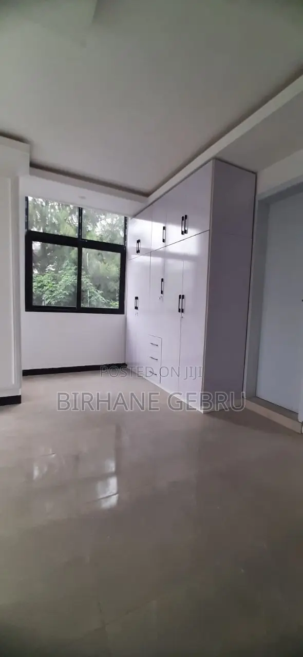 7bdrm House in G+2+Teracce, Bole for rent