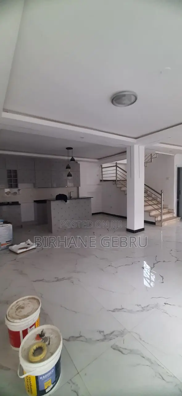 7bdrm House in G+2+Teracce, Bole for rent