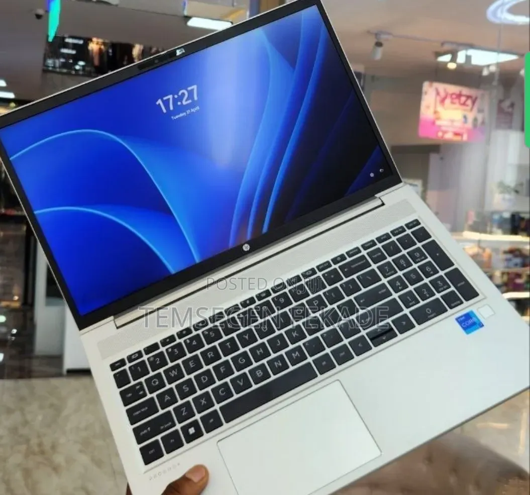 New Laptop HP ProBook 450 16GB Intel Core i7 SSD 512GB