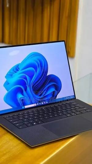 New Laptop Dell Precision 5560 16GB Intel Core i7 SSD 512GB