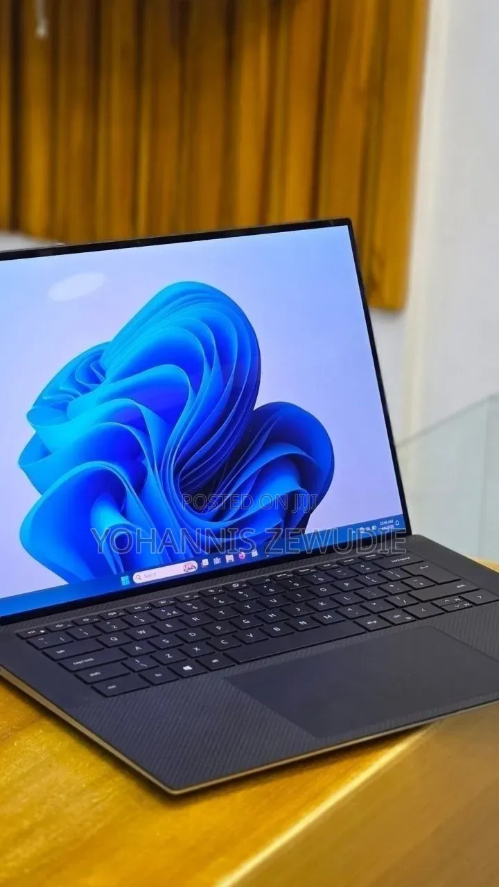 New Laptop Dell Precision 5560 16GB Intel Core i7 SSD 512GB