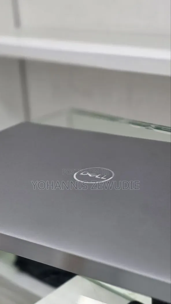 New Laptop Dell Precision 5560 16GB Intel Core i7 SSD 512GB