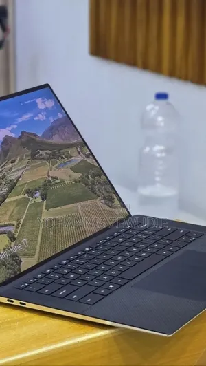 New Laptop Dell XPS 15 16GB Intel Core i7 SSD 512GB
