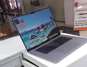 New Laptop Apple MacBook Pro 2021 M1 32GB Apple M1 Pro SSD 1T