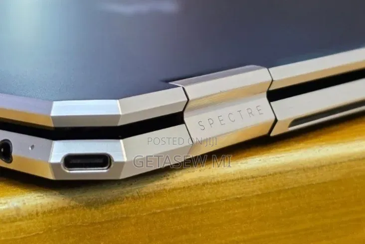 New Laptop HP Spectre 13 16GB Intel Core i7 SSD 1T
