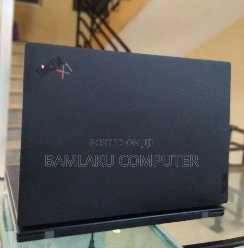 New Laptop Lenovo ThinkPad X1 Carbon Gen11 16GB Intel Core i7 SSD 512GB