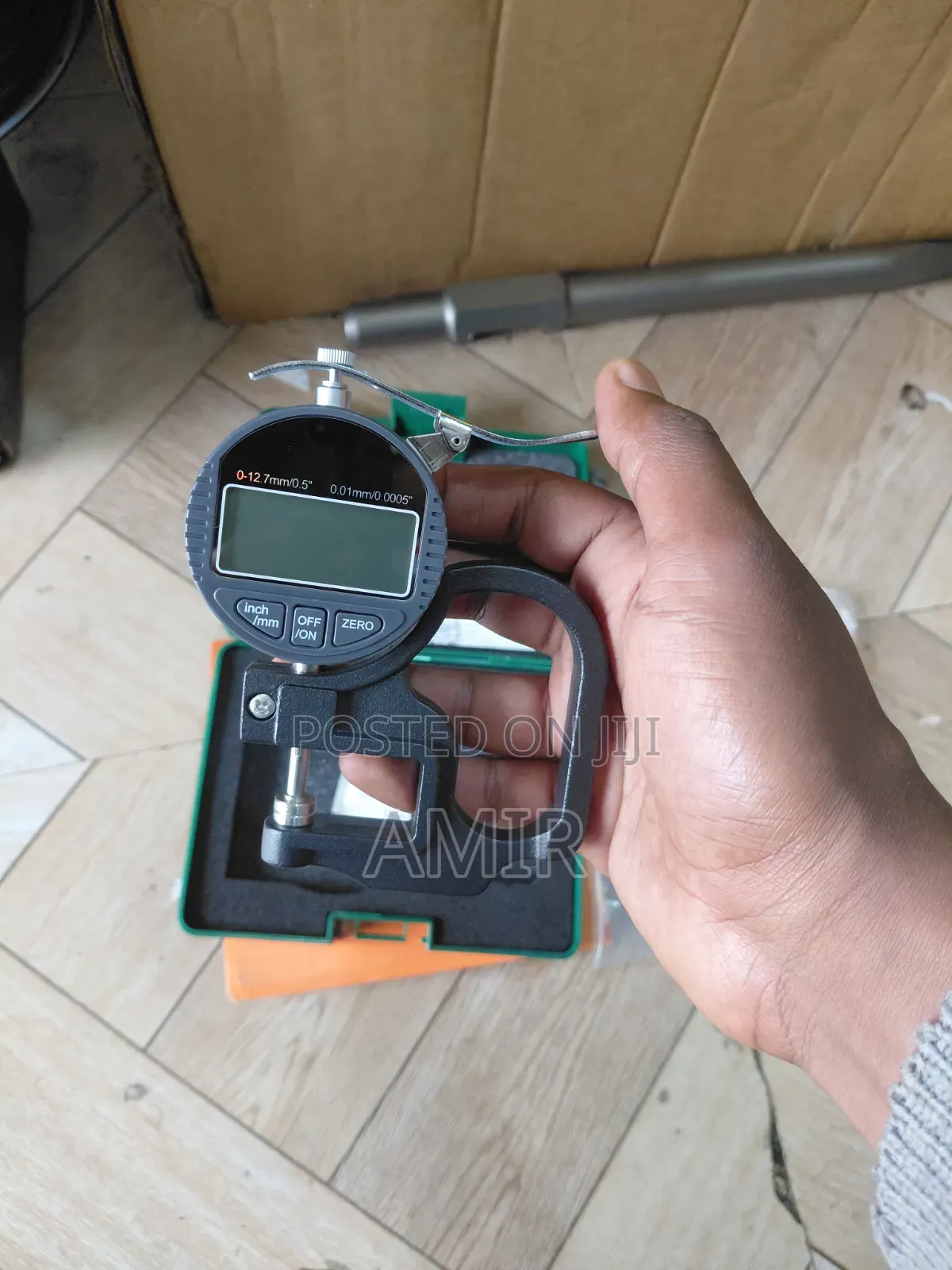 Digital Thickness Gauge