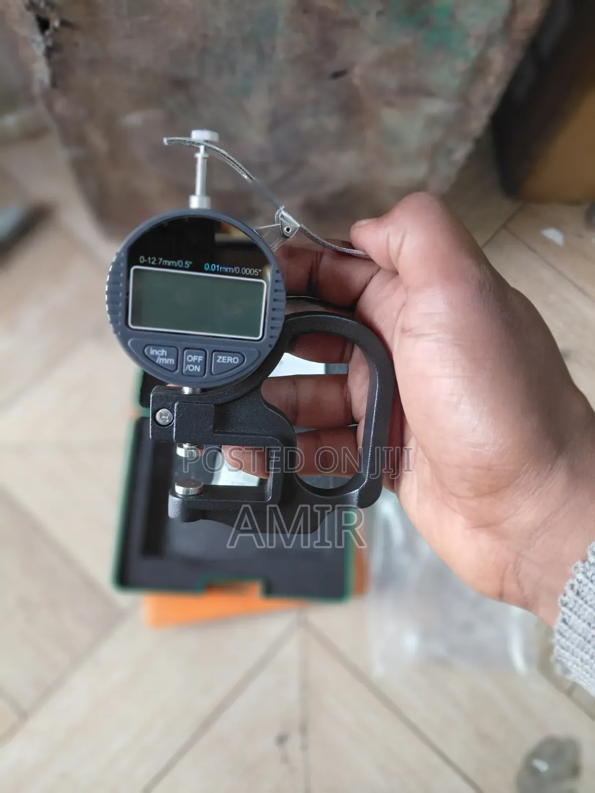 Digital Thickness Gauge