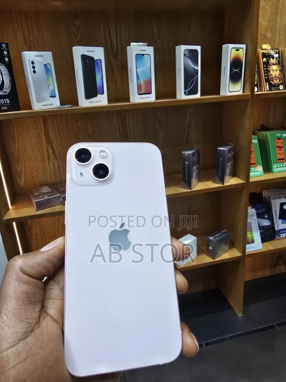 New Apple iPhone 13 128 GB White