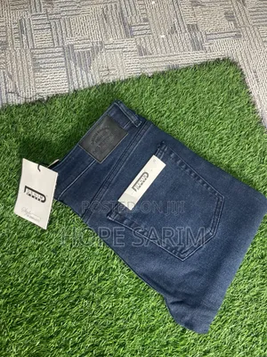 Denim House Jeans: