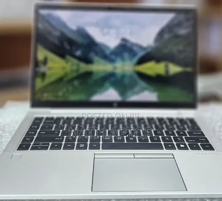 New Laptop HP EliteBook 840 G8 16GB Intel Core i7 SSD 512GB