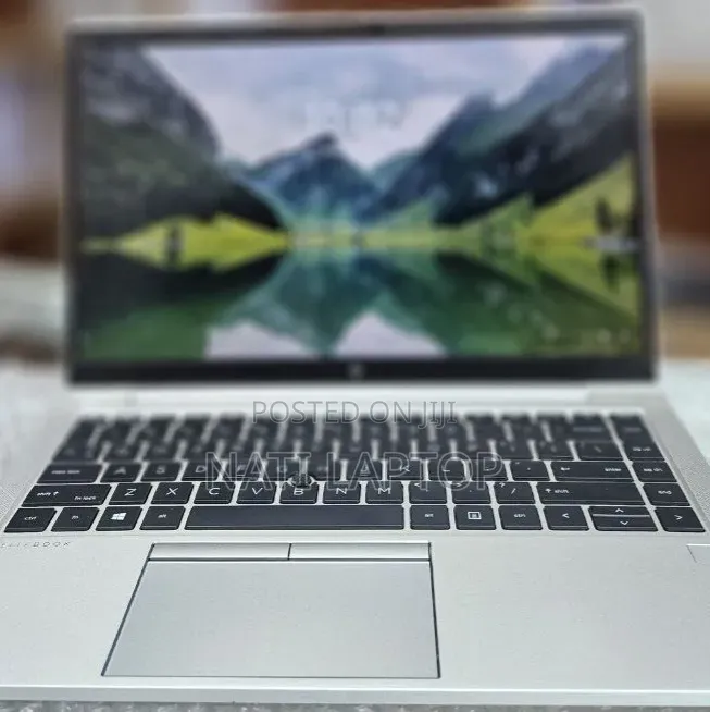 New Laptop HP EliteBook 840 G8 16GB Intel Core i7 SSD 512GB