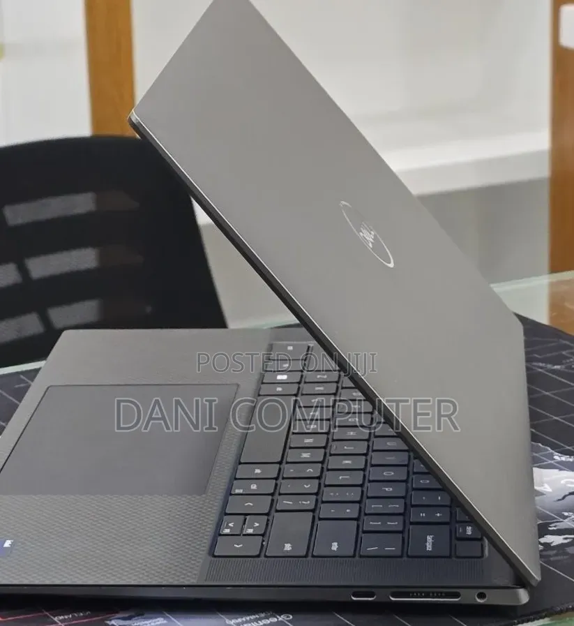 New Laptop Dell 16GB Intel Core i7 SSD 1T
