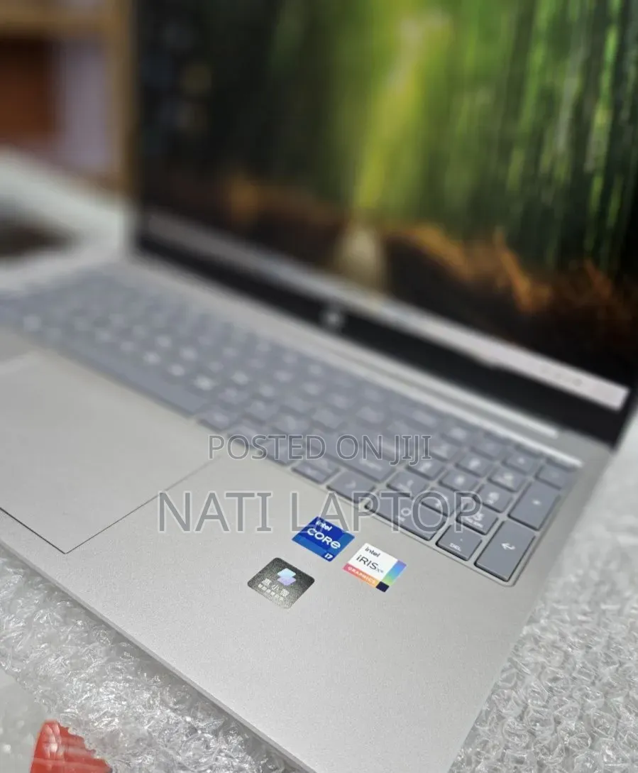 New Laptop HP Stream Notebook 16GB Intel Core i7 SSD 1T